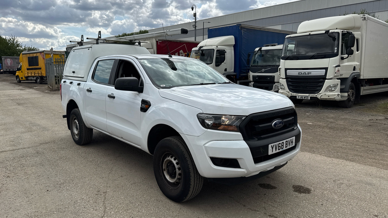 Ford Ranger 2.2 TDCi - Pick-up, Utilitaire double cabine: photos 1 Ford Ranger 2.2 TDCi - Pick-up, Utilitaire double cabine: photos 1