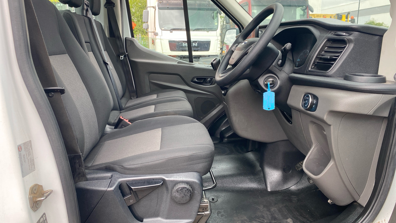 Ford Transit 350 2.0 ECOBLUE 130PS - Fourgon plateau: photos 5 Ford Transit 350 2.0 ECOBLUE 130PS - Fourgon plateau: photos 5