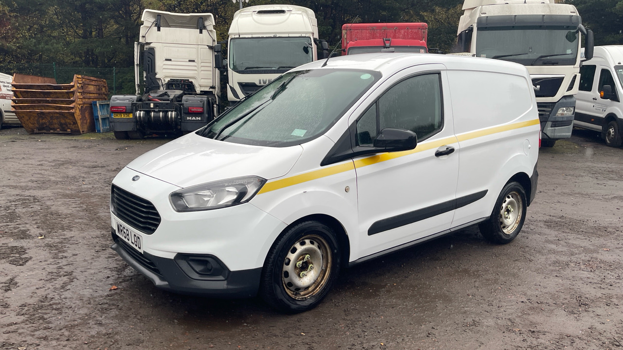 Ford Transit COURIER 1.5 TDCi - Fourgonnette: photos 2 Ford Transit COURIER 1.5 TDCi - Fourgonnette: photos 2