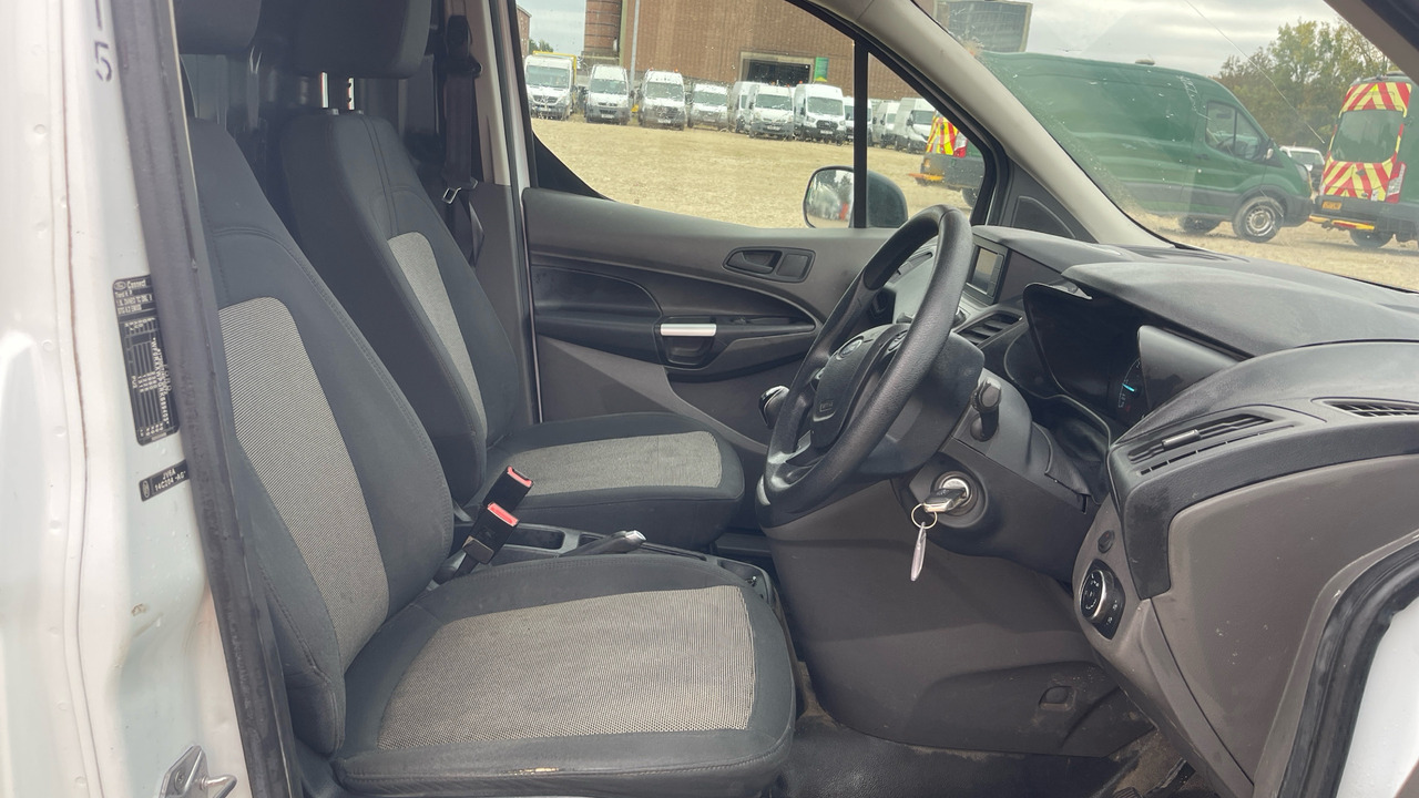 Ford Transit Connect 220 1.5 ECOBLUE 100PS - Fourgonnette: photos 5 Ford Transit Connect 220 1.5 ECOBLUE 100PS - Fourgonnette: photos 5