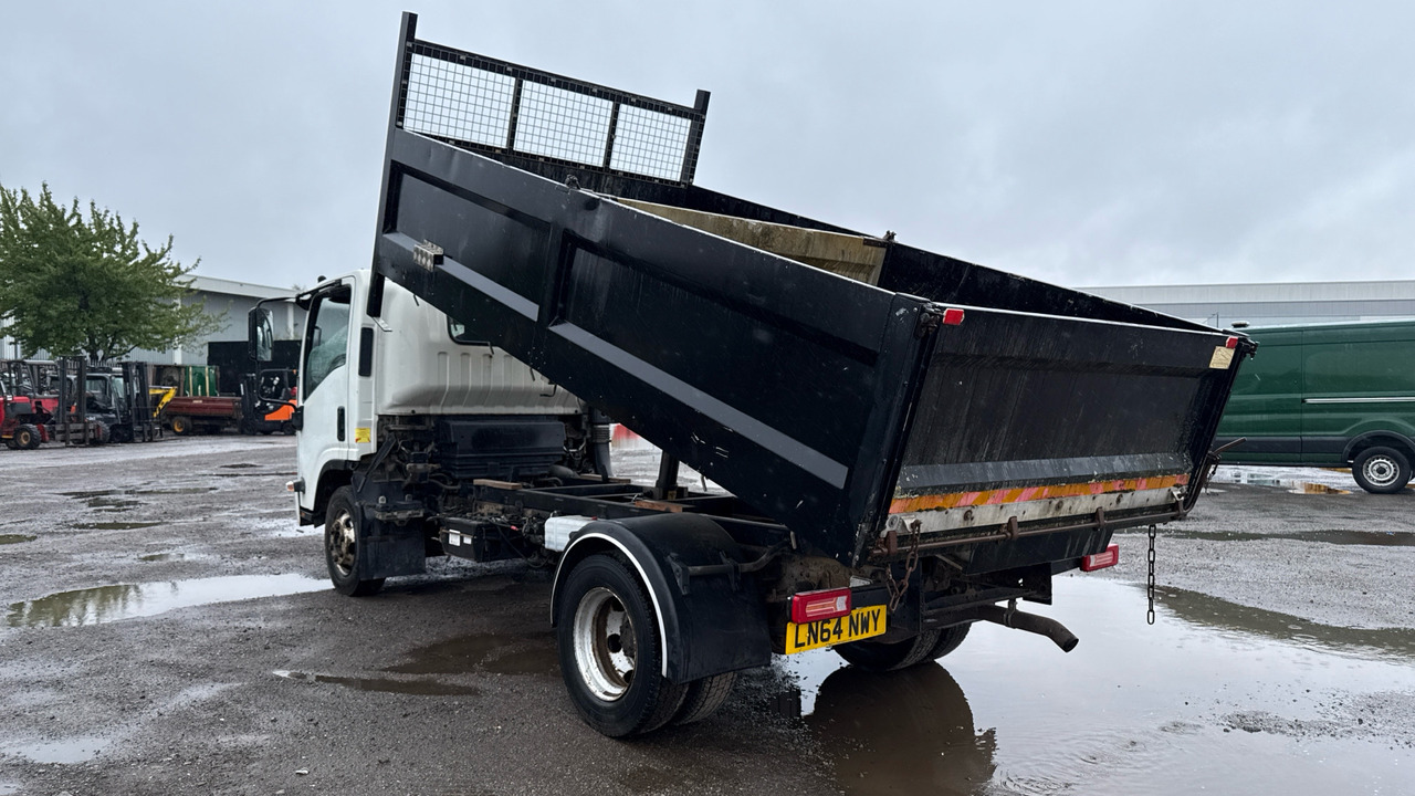 ISUZU FORWARD N75.190 - Camion benne: photos 3 ISUZU FORWARD N75.190 - Camion benne: photos 3