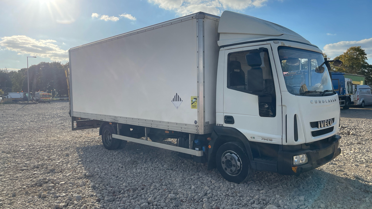 Iveco Eurocargo 75E16 - Camion fourgon: photos 1 Iveco Eurocargo 75E16 - Camion fourgon: photos 1