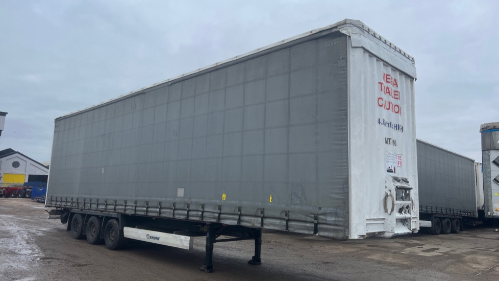 KRONE CURTAINSIDE - Semi-remorque rideaux coulissants: photos 3 KRONE CURTAINSIDE - Semi-remorque rideaux coulissants: photos 3