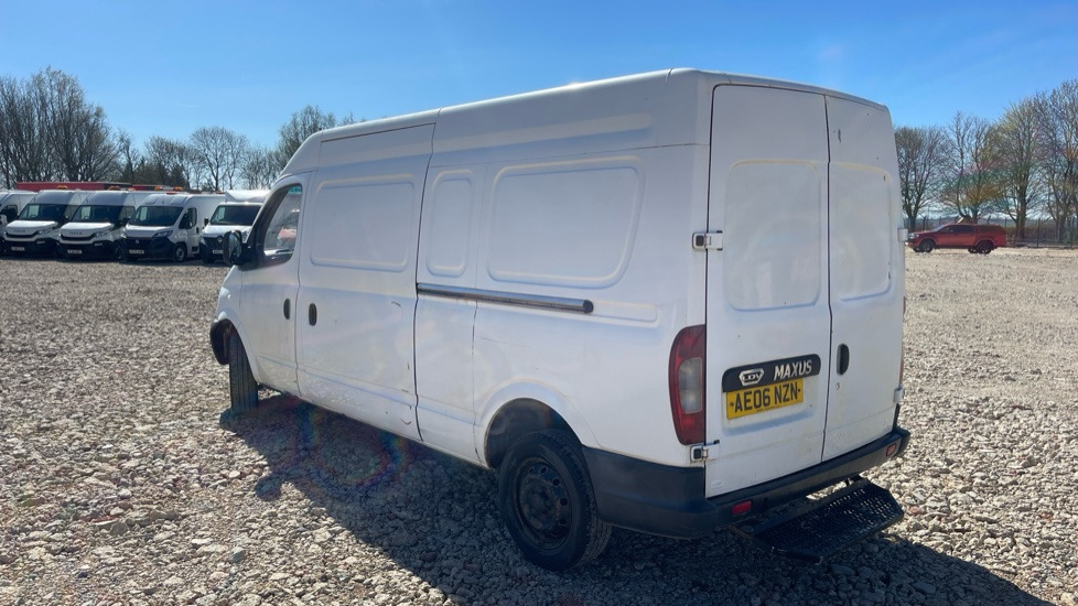 LDV MAXUS 3.5 2.5 CDI 95PS - Fourgon utilitaire: photos 3 LDV MAXUS 3.5 2.5 CDI 95PS - Fourgon utilitaire: photos 3