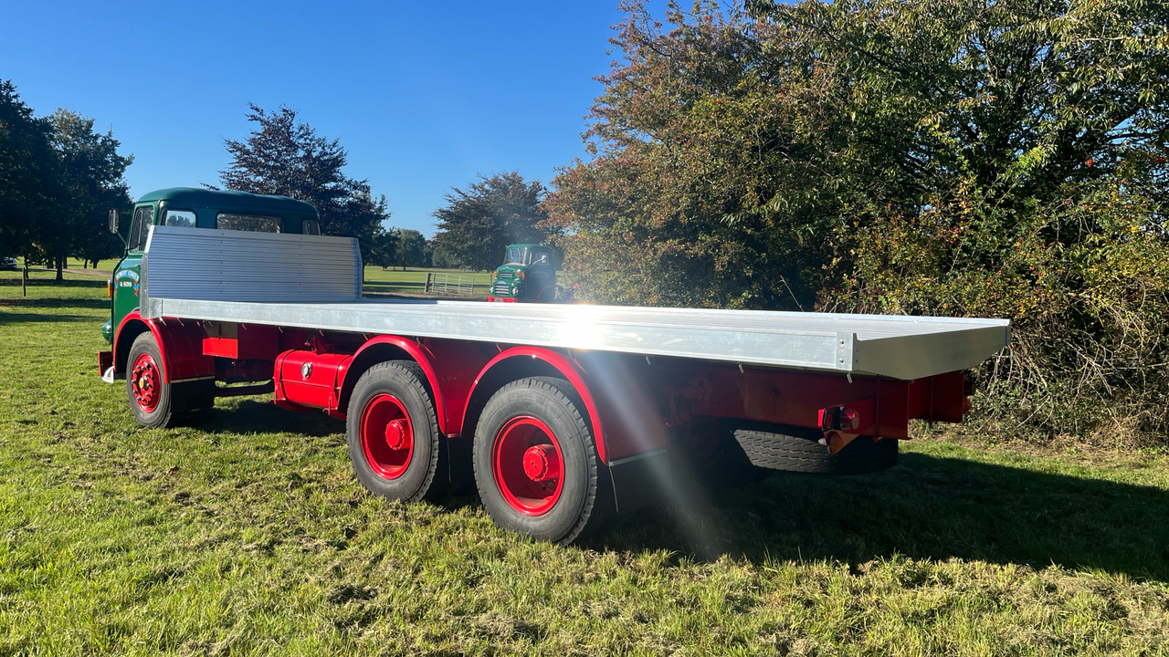 LEYLAND RETRIEVER - Camion plateau: photos 3 LEYLAND RETRIEVER - Camion plateau: photos 3