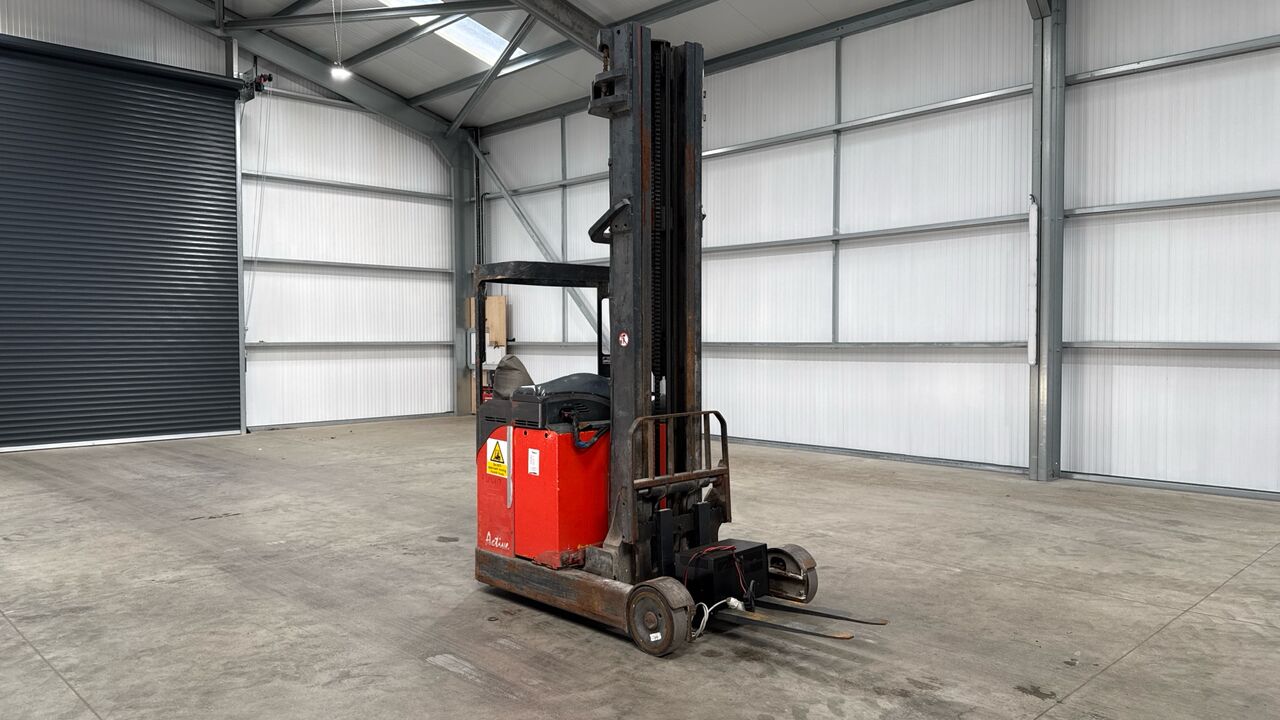 LINDE R16 - Chariot élévateur: photos 1 LINDE R16 - Chariot élévateur: photos 1