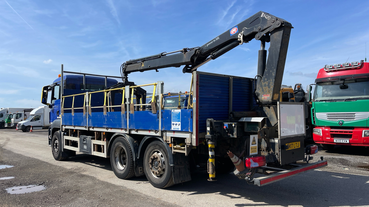 MAN TGS 26.360 - Camion plateau, Camion grue: photos 3 MAN TGS 26.360 - Camion plateau, Camion grue: photos 3