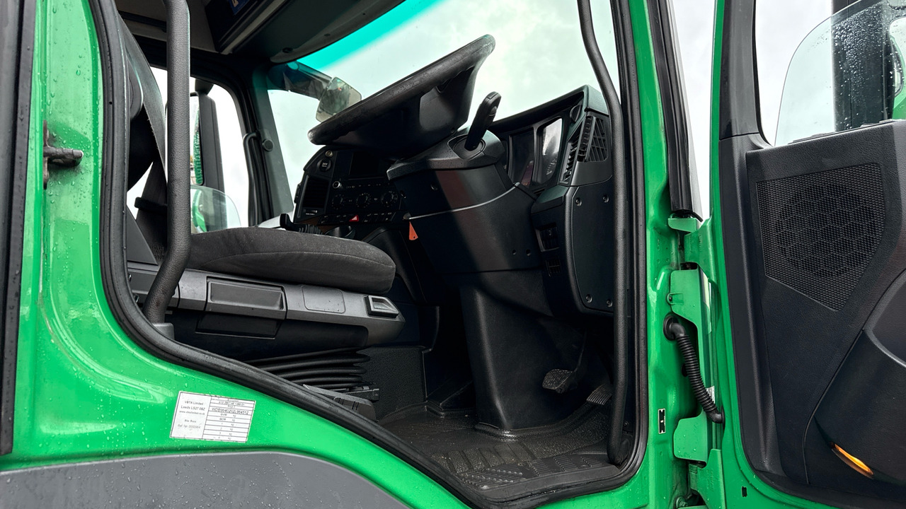 MERCEDES-BENZ AROCS 2530 - Camion plateau: photos 5 MERCEDES-BENZ AROCS 2530 - Camion plateau: photos 5