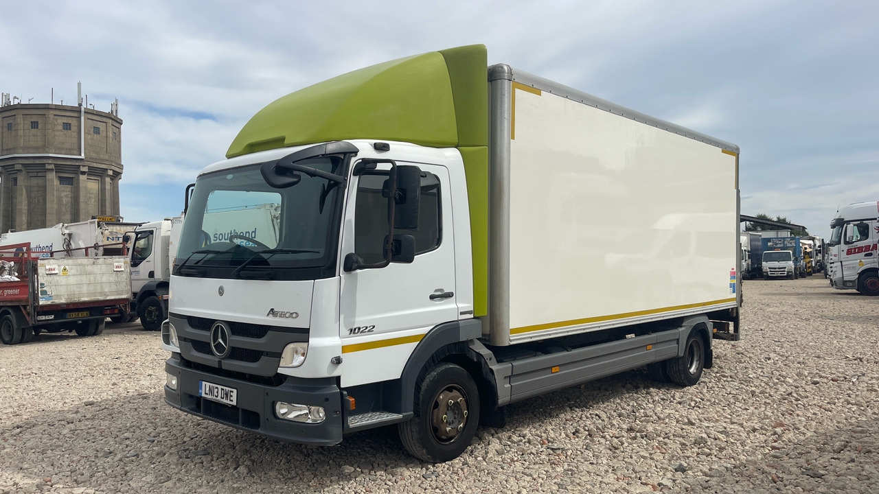 MERCEDES-BENZ ATEGO 1022 - Camion fourgon: photos 2 MERCEDES-BENZ ATEGO 1022 - Camion fourgon: photos 2