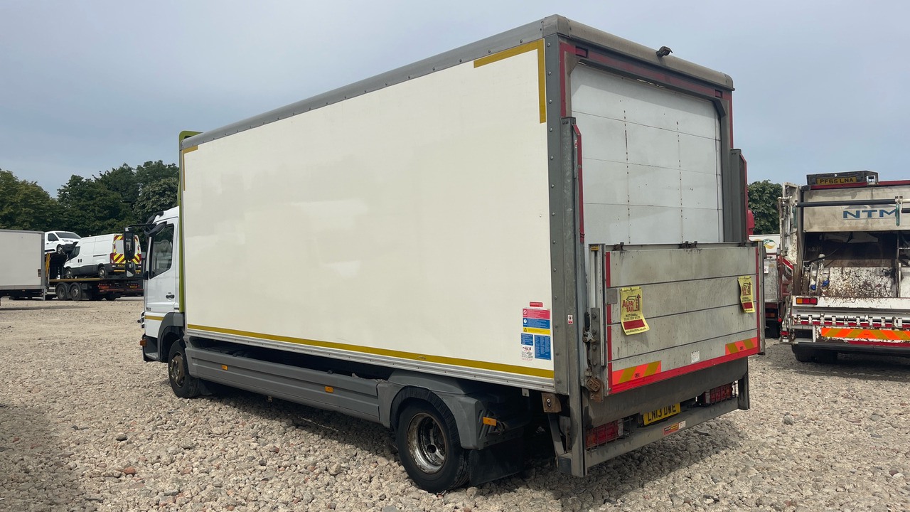 MERCEDES-BENZ ATEGO 1022 - Camion fourgon: photos 3 MERCEDES-BENZ ATEGO 1022 - Camion fourgon: photos 3