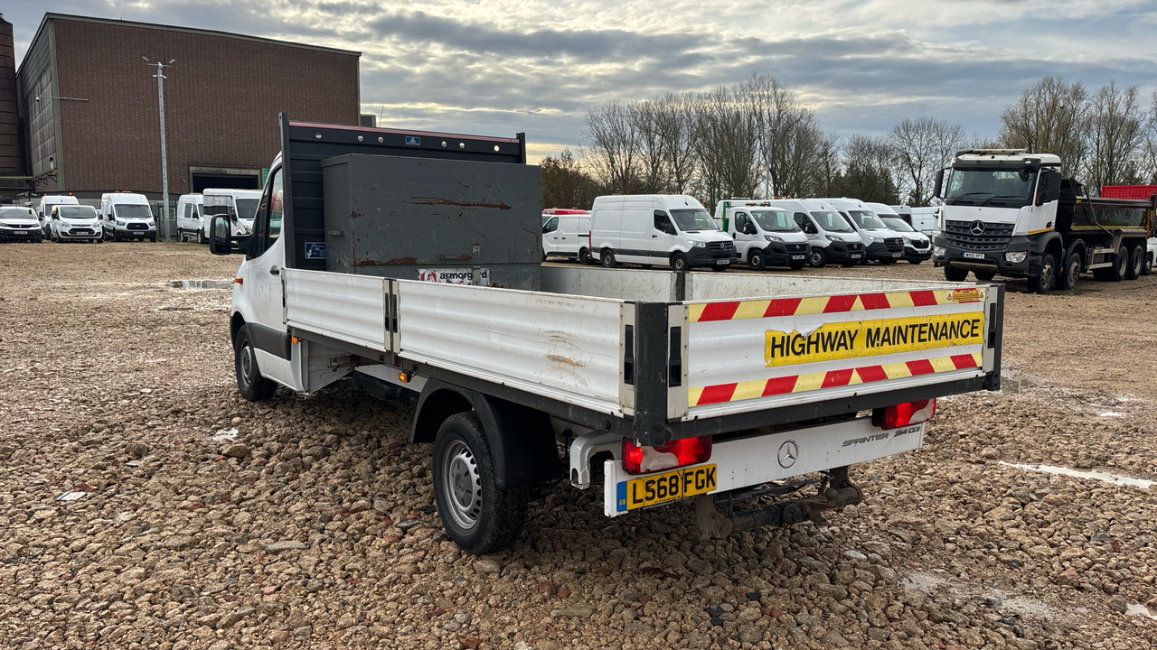 MERCEDES-BENZ SPRINTER 314 CDI - Fourgon plateau: photos 3 MERCEDES-BENZ SPRINTER 314 CDI - Fourgon plateau: photos 3