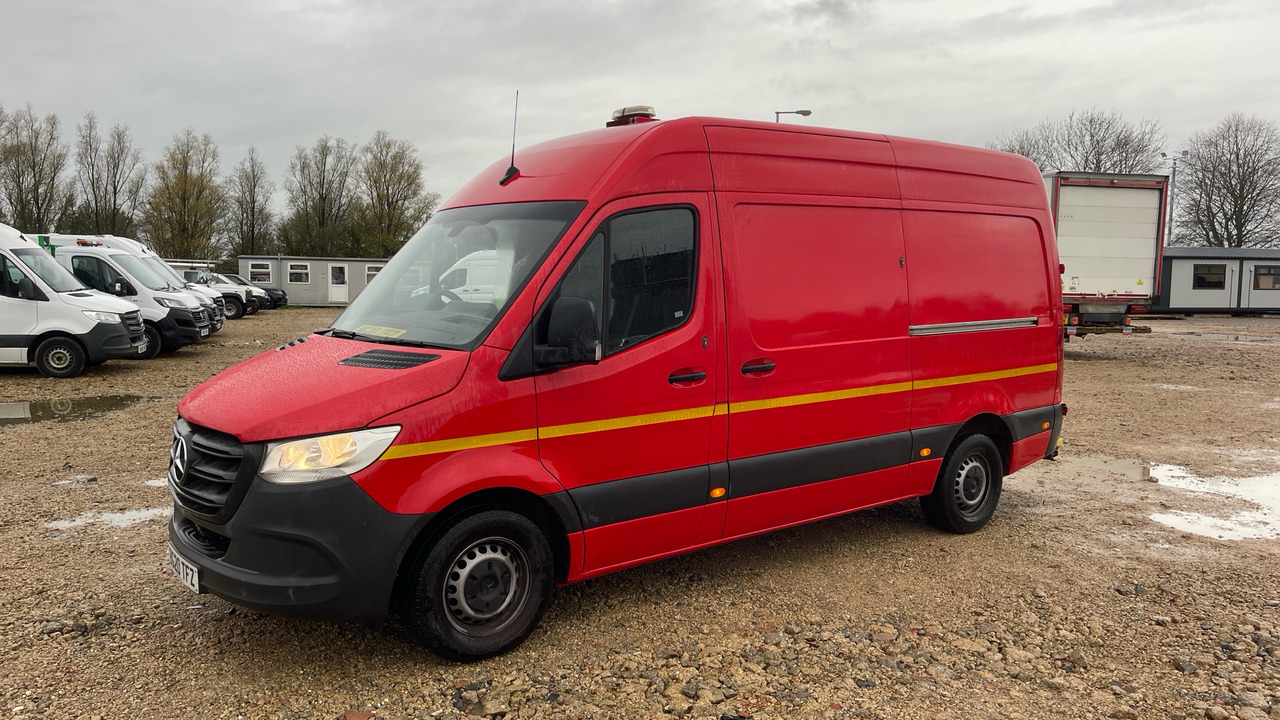 MERCEDES-BENZ SPRINTER 316 CDI - Fourgon utilitaire: photos 2 MERCEDES-BENZ SPRINTER 316 CDI - Fourgon utilitaire: photos 2