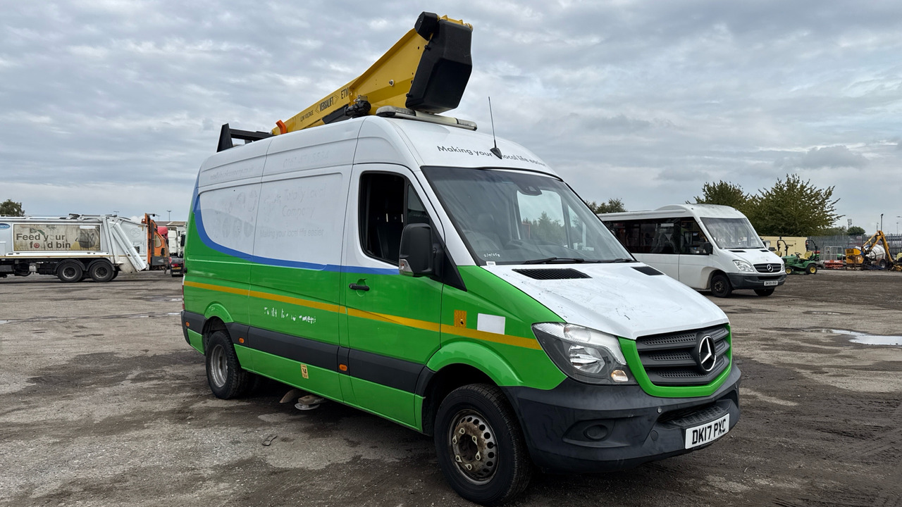 MERCEDES-BENZ SPRINTER - Camion avec nacelle: photos 1 MERCEDES-BENZ SPRINTER - Camion avec nacelle: photos 1
