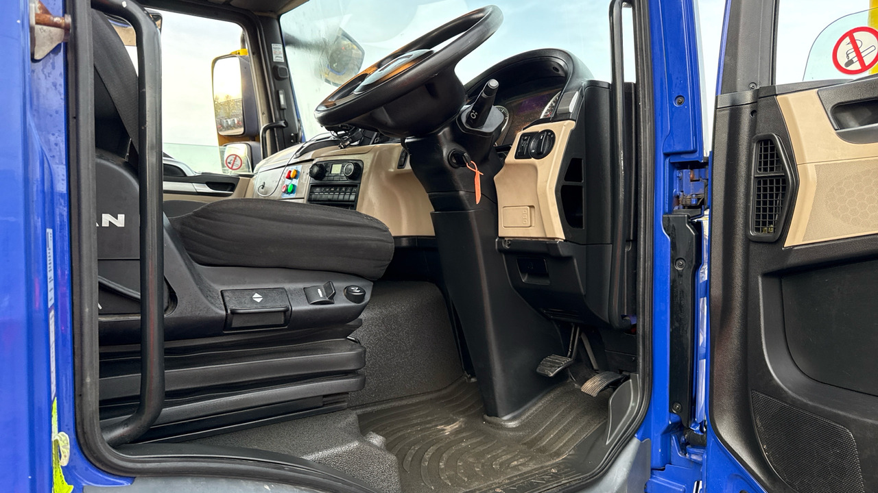 Man TGM 18.250 - Camion plateau, Camion grue: photos 5 Man TGM 18.250 - Camion plateau, Camion grue: photos 5