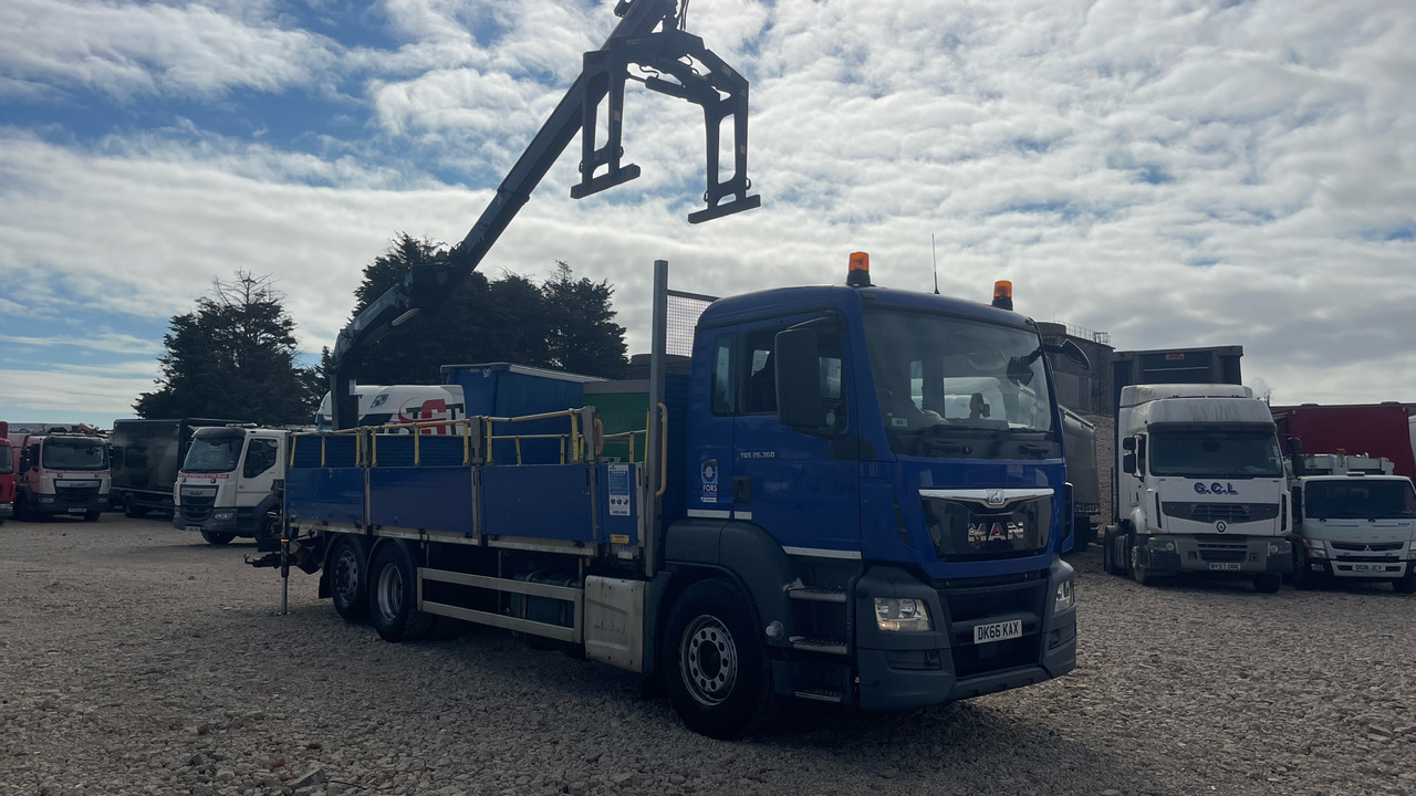 Man TGS 26.360 - Camion plateau, Camion grue: photos 1 Man TGS 26.360 - Camion plateau, Camion grue: photos 1