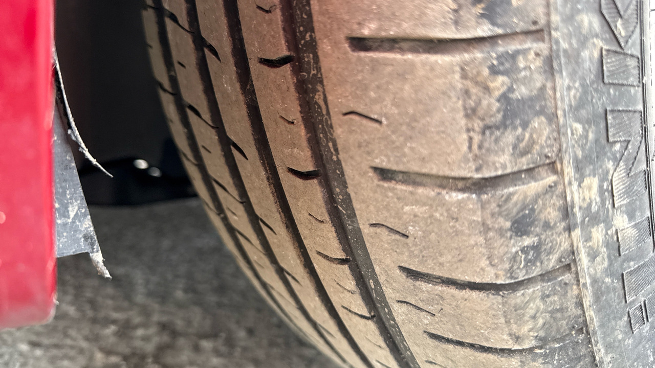 Voiture PEUGEOT 5008 2.0 HDI 150PS: photos 20 Voiture PEUGEOT 5008 2.0 HDI 150PS: photos 20