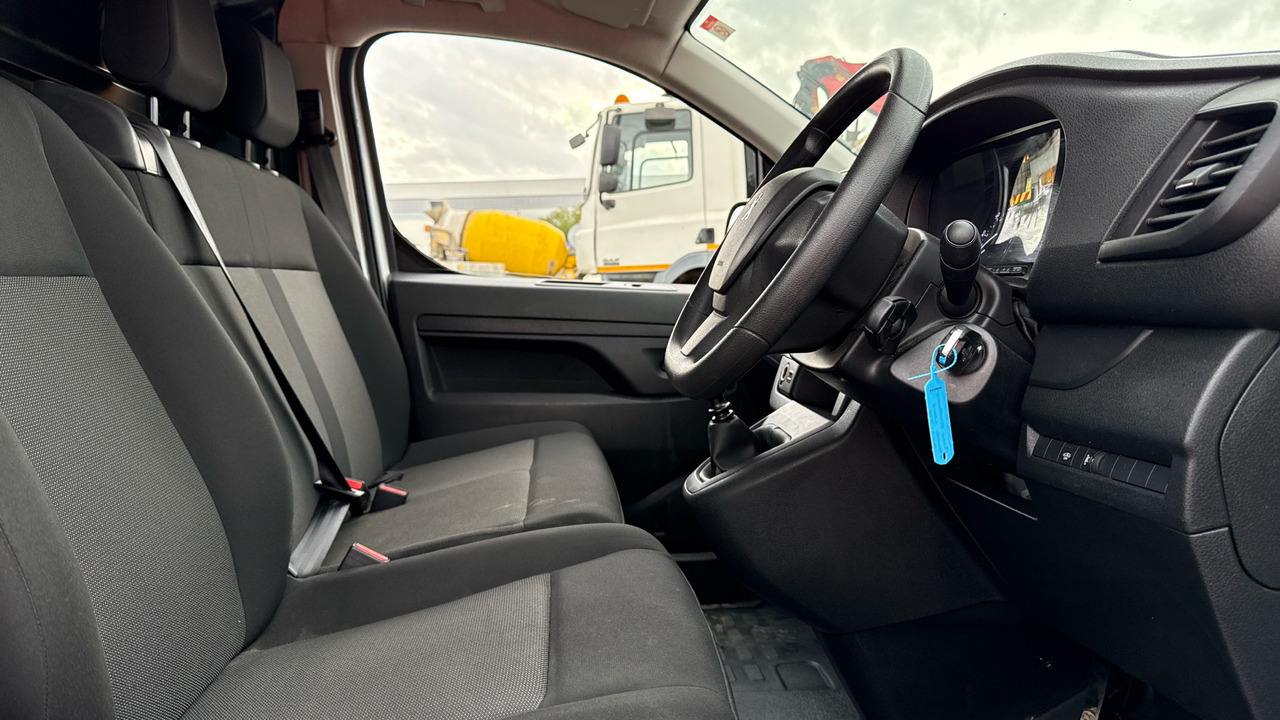 PEUGEOT EXPERT 1000 1.5 BlueHDi 100PS - Fourgonnette: photos 5 PEUGEOT EXPERT 1000 1.5 BlueHDi 100PS - Fourgonnette: photos 5