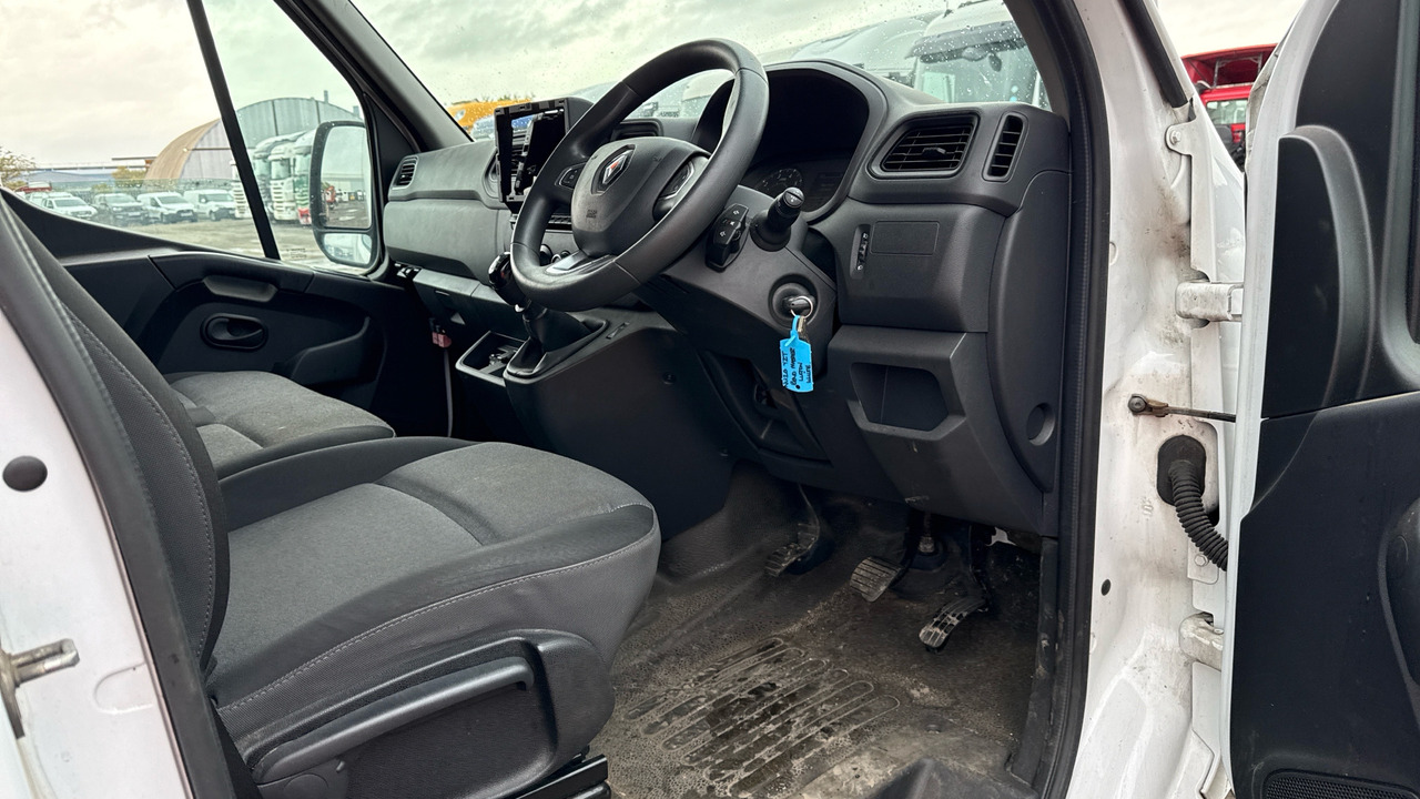 RENAULT MASTER LL35 DCI - Fourgon grand volume: photos 5 RENAULT MASTER LL35 DCI - Fourgon grand volume: photos 5