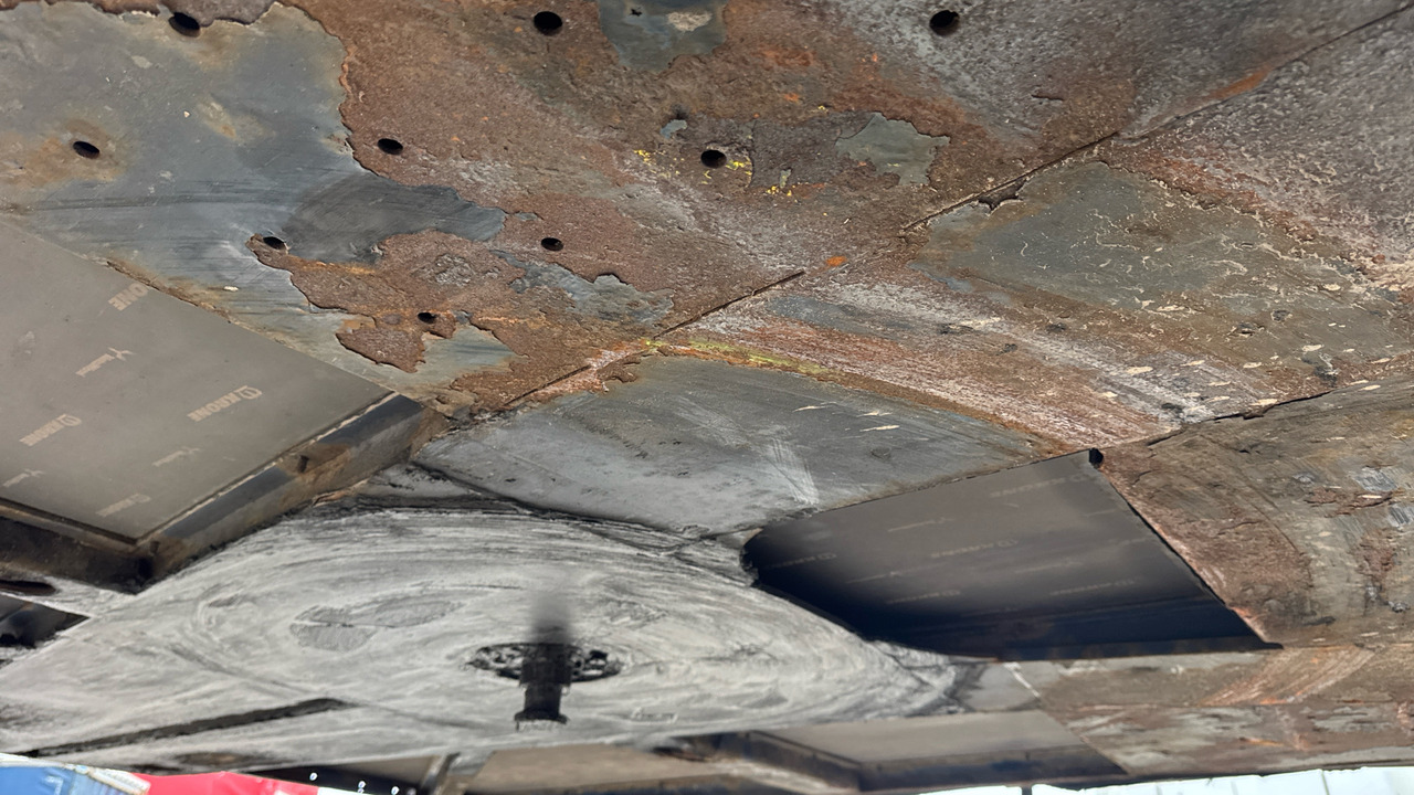 Remorque KRONE CURTAINSIDE MEGA EUROLINER: photos 14 Remorque KRONE CURTAINSIDE MEGA EUROLINER: photos 14