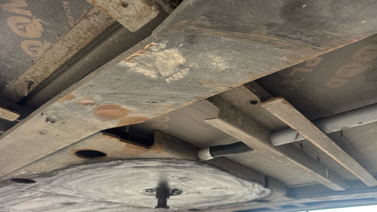 Remorque SCHMITZ CURTAINSIDE MEGA EUROLINER: photos 14 Remorque SCHMITZ CURTAINSIDE MEGA EUROLINER: photos 14