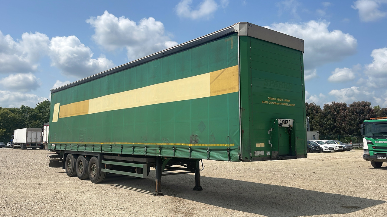 SCHMITZ CURTAINSIDE - Remorque: photos 1 SCHMITZ CURTAINSIDE - Remorque: photos 1