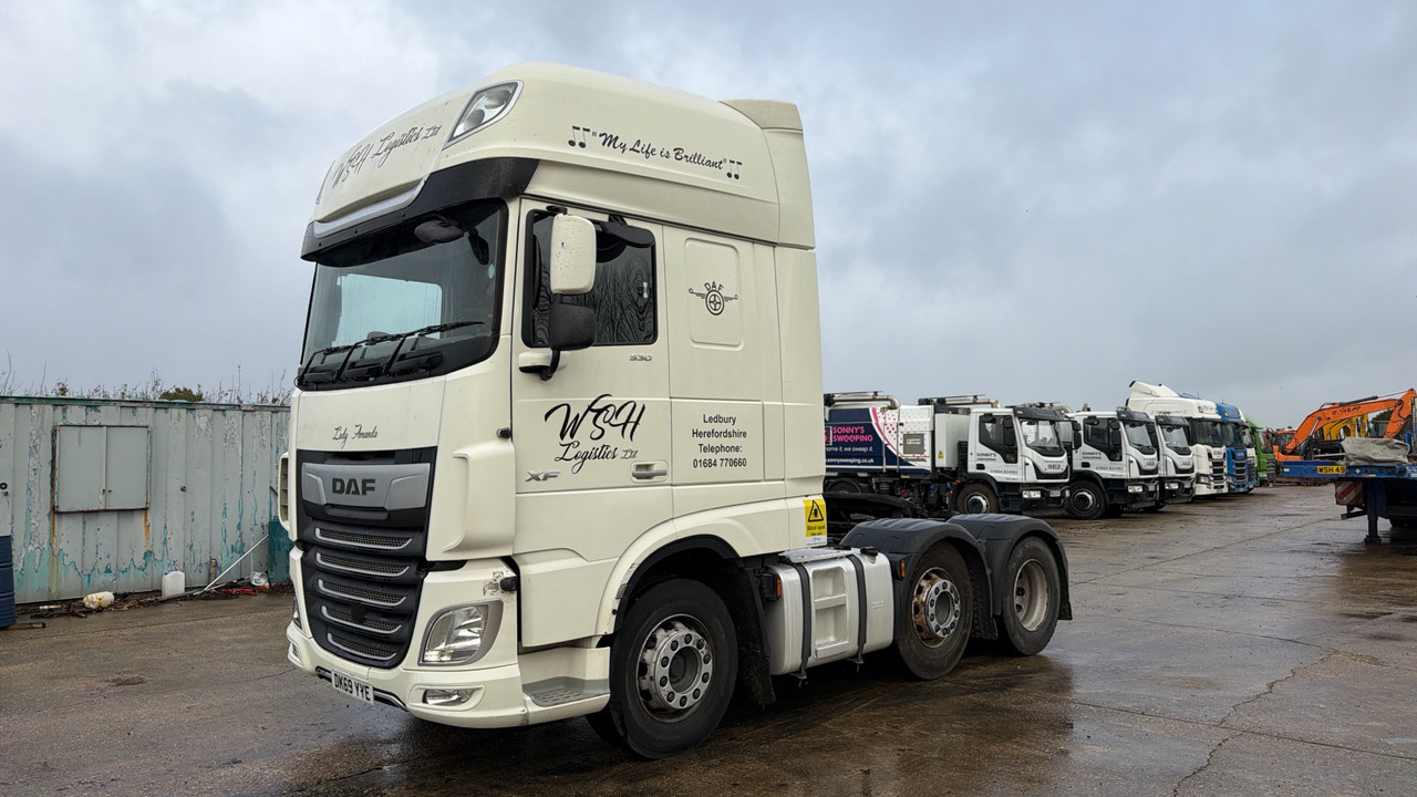 DAF XF 530 - Tracteur routier: photos 2 DAF XF 530 - Tracteur routier: photos 2