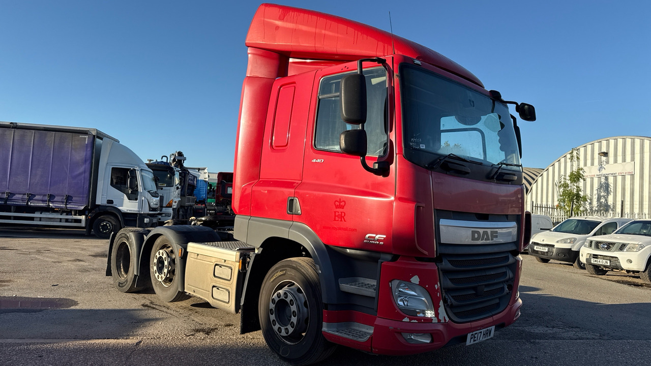 Daf CF 440 - Tracteur routier: photos 1 Daf CF 440 - Tracteur routier: photos 1