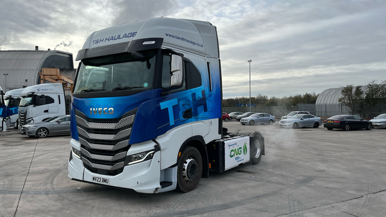 Iveco S-Way 460 - Tracteur routier: photos 2 Iveco S-Way 460 - Tracteur routier: photos 2