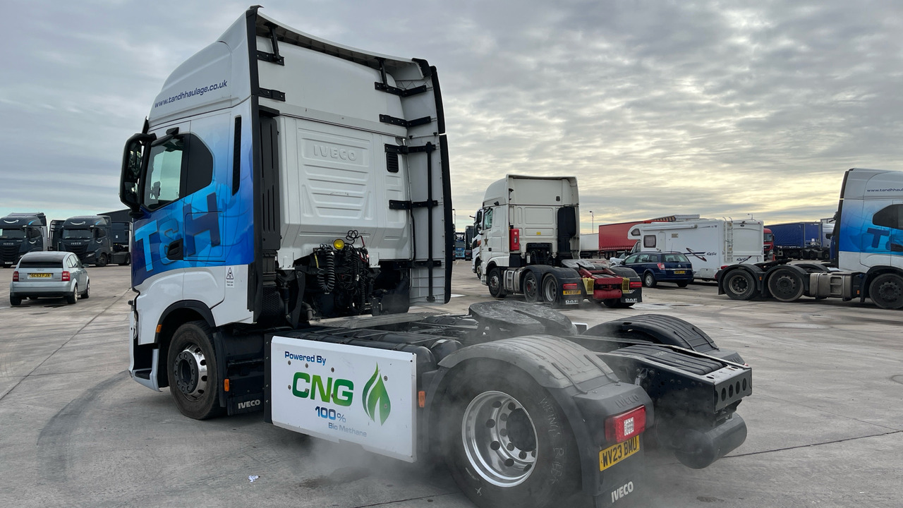 Iveco S-Way 460 - Tracteur routier: photos 3 Iveco S-Way 460 - Tracteur routier: photos 3