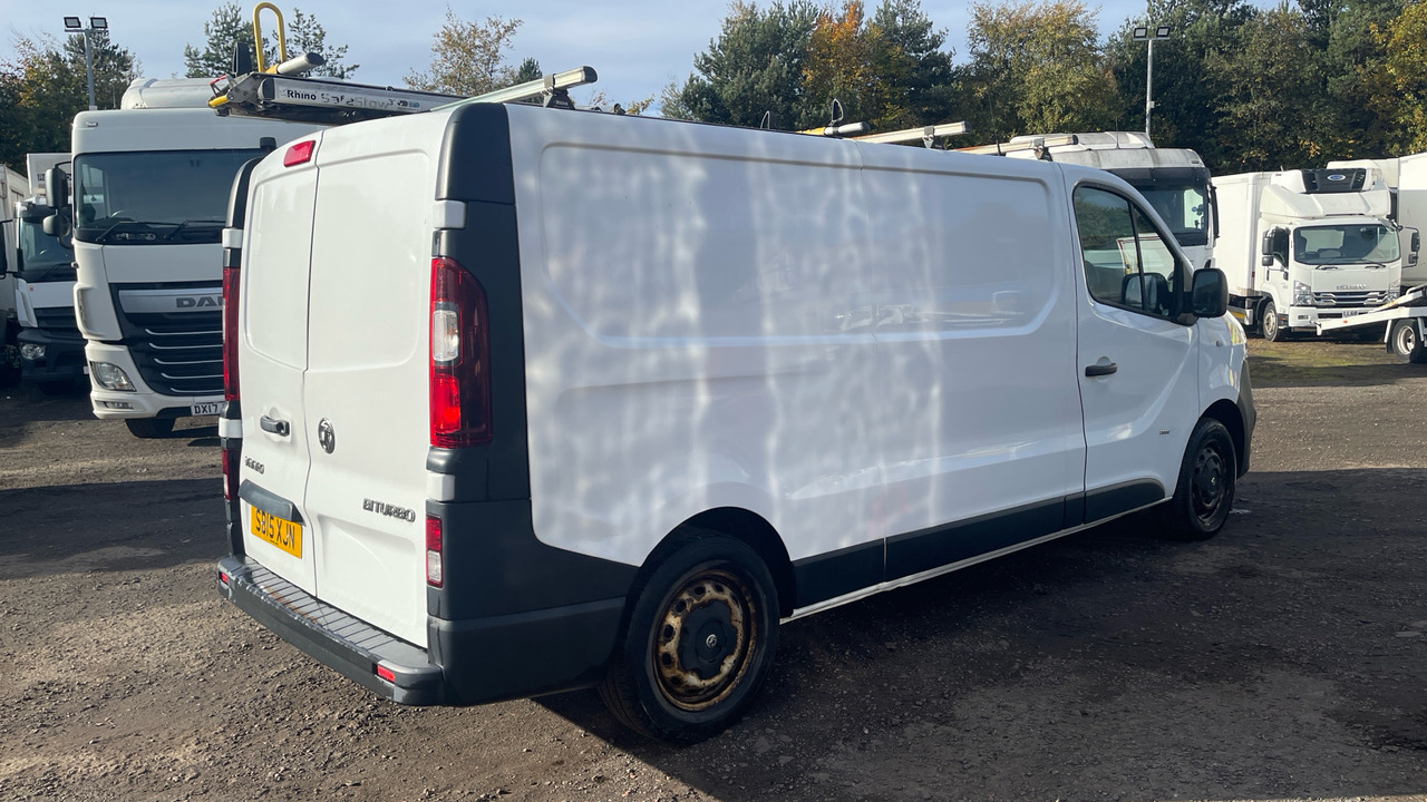 Vauxhall Vivaro 2900 1.6 CDTI 120PS - Fourgonnette: photos 4 Vauxhall Vivaro 2900 1.6 CDTI 120PS - Fourgonnette: photos 4