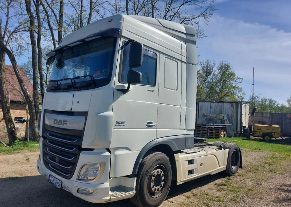 DAF XF 460 - Tracteur routier: photos 2 DAF XF 460 - Tracteur routier: photos 2