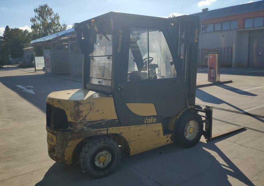 Yale GDP35VX - Chariot élévateur diesel: photos 3 Yale GDP35VX - Chariot élévateur diesel: photos 3