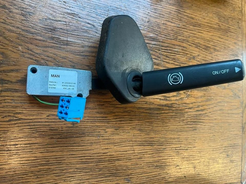 MAN Lenkstockschalter, Schalter, Schalhebel 81255090148 - Commutateur de colonne de direction pour Camion: photos 3 MAN Lenkstockschalter, Schalter, Schalhebel 81255090148 - Commutateur de colonne de direction pour Camion: photos 3