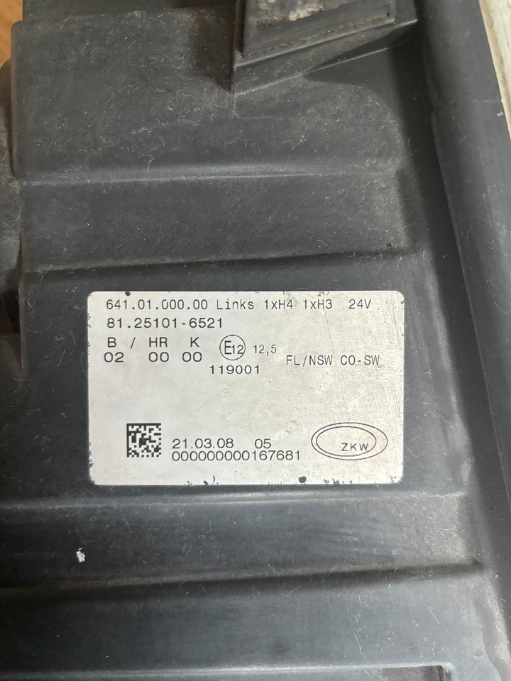 MAN TGX/TGS Nebelscheinwerfer Links 81.25101-6521 - Feu anti-brouillard pour Camion: photos 4 MAN TGX/TGS Nebelscheinwerfer Links 81.25101-6521 - Feu anti-brouillard pour Camion: photos 4