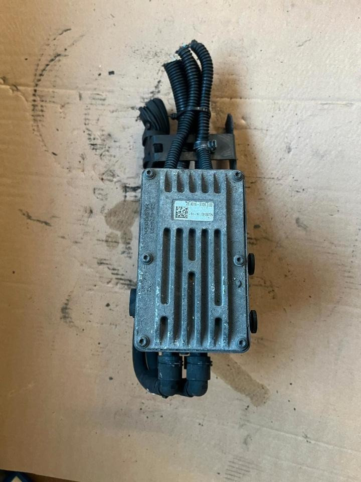 Mercedes Actros MP4 AdBlue Pumpe A0001403378 - Pompe à carburant pour Camion: photos 4 Mercedes Actros MP4 AdBlue Pumpe A0001403378 - Pompe à carburant pour Camion: photos 4