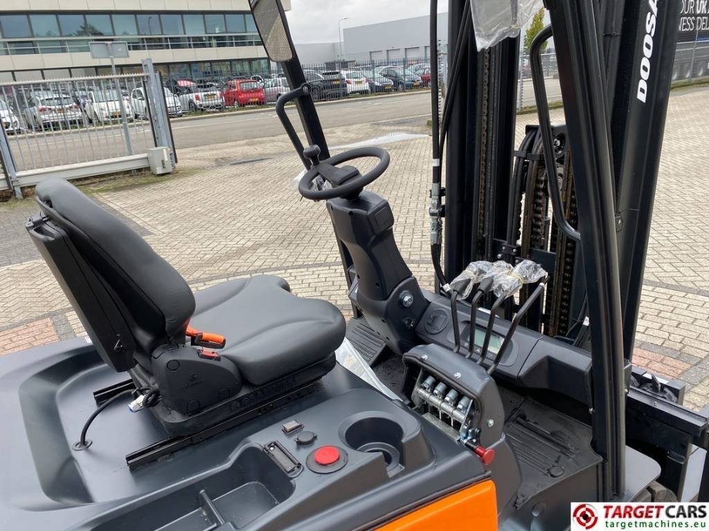 Chariot élévateur électrique neuf Doosan B35X-7 Plus Electric Forklift 3.5T Triplex-482cm: photos 9