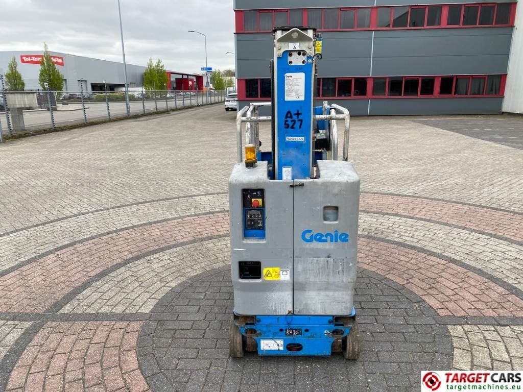 Genie GR-20 Runabout Vertical Mast Work Lift 802cm  - crédit-bail Genie GR-20 Runabout Vertical Mast Work Lift 802cm: photos 31