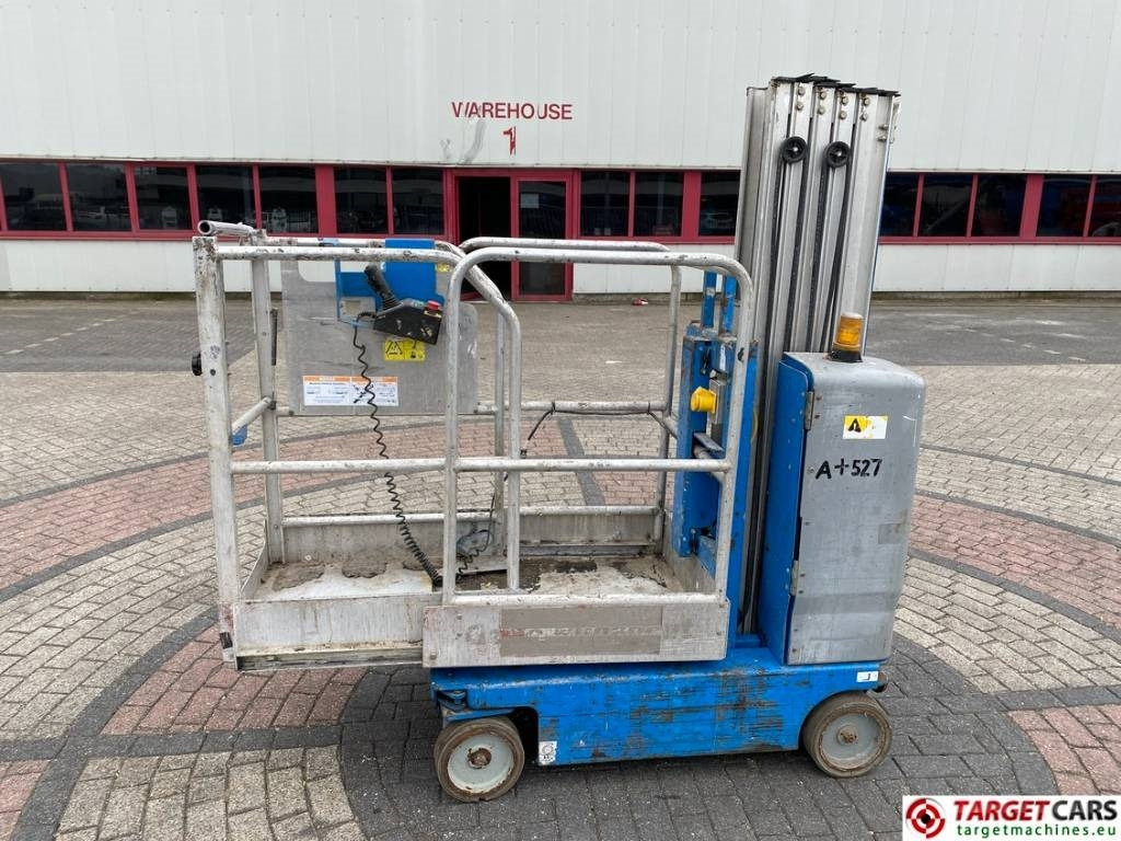 Genie GR-20 Runabout Vertical Mast Work Lift 802cm - Nacelle à mât vertical: photos 5 Genie GR-20 Runabout Vertical Mast Work Lift 802cm - Nacelle à mât vertical: photos 5
