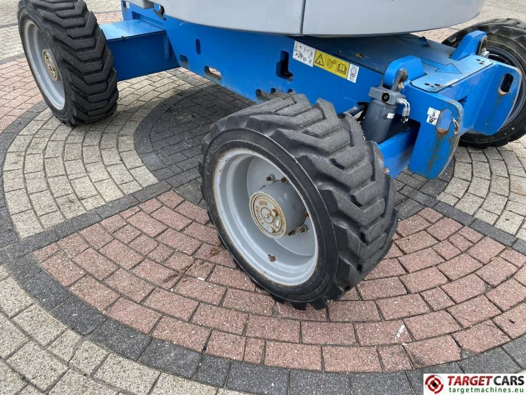 Nacelle articulée Genie Z-45/25J Diesel 4x4 Articulated Boom Lift 1605cm: photos 24 Nacelle articulée Genie Z-45/25J Diesel 4x4 Articulated Boom Lift 1605cm: photos 24