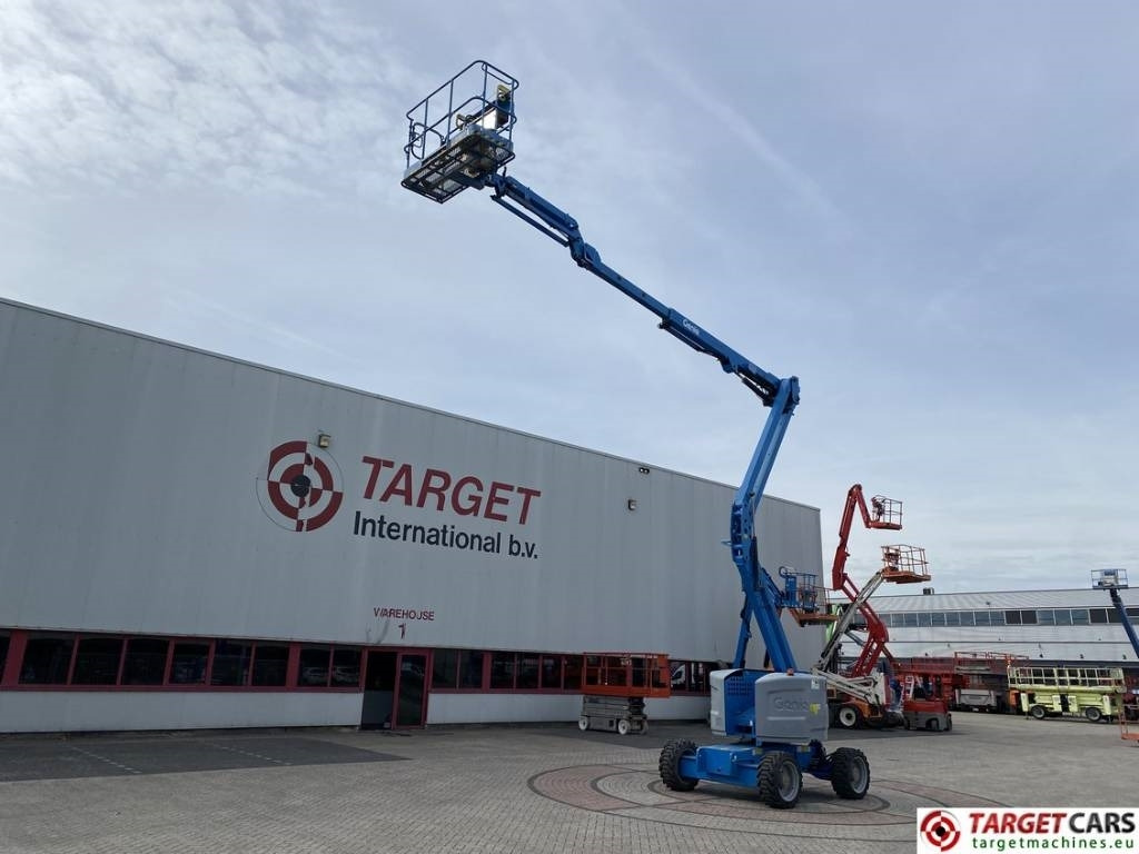 Nacelle articulée Genie Z-45/25J Diesel 4x4 Articulated Boom Lift 1605cm: photos 25 Nacelle articulée Genie Z-45/25J Diesel 4x4 Articulated Boom Lift 1605cm: photos 25