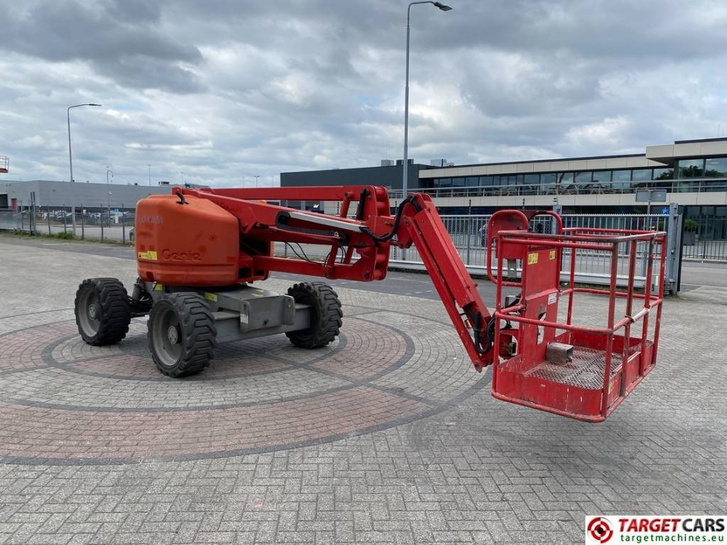 Genie Z-45/25J RT Articulated 4x4 Diesel Boom Lift 15.8M - Nacelle articulée: photos 2 Genie Z-45/25J RT Articulated 4x4 Diesel Boom Lift 15.8M - Nacelle articulée: photos 2