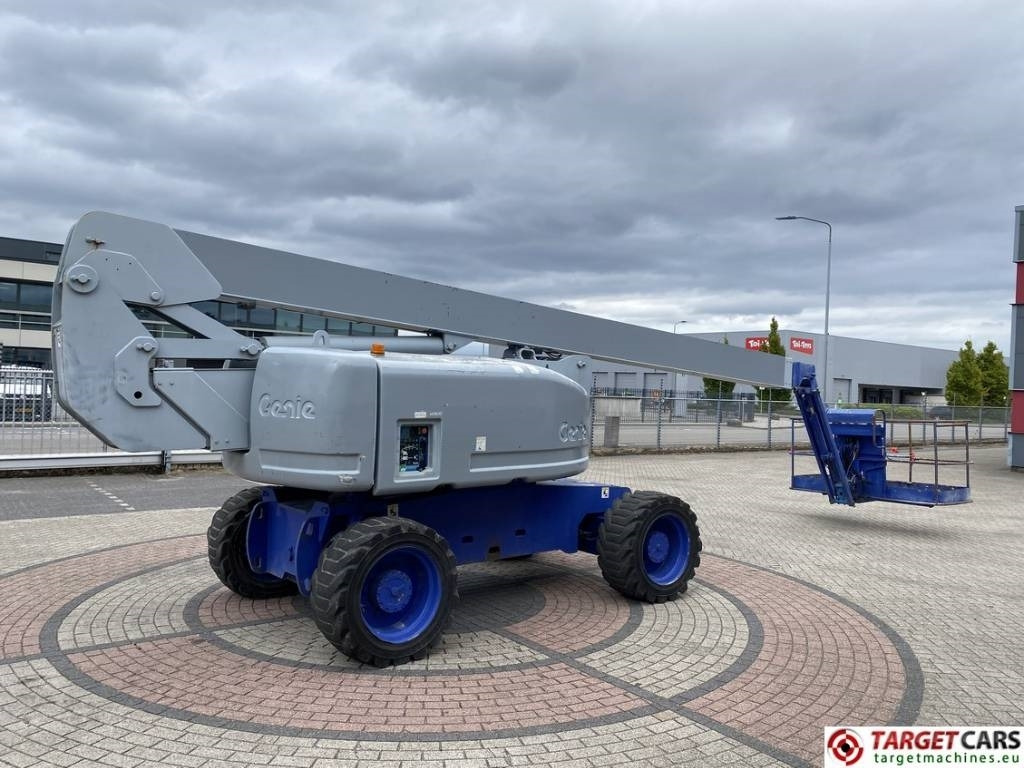Genie Z-80/60 Articulated 4x4x4 Diesel Boom Lift 2577cm - Nacelle articulée: photos 3 Genie Z-80/60 Articulated 4x4x4 Diesel Boom Lift 2577cm - Nacelle articulée: photos 3