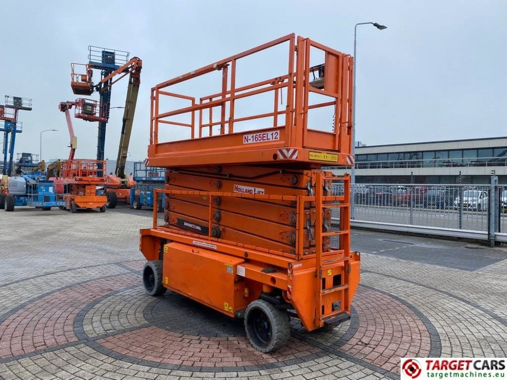 Holland Lift CombiStar N165EL12 Electric Scissor WorkLift 18.5M - Nacelle ciseaux: photos 2 Holland Lift CombiStar N165EL12 Electric Scissor WorkLift 18.5M - Nacelle ciseaux: photos 2