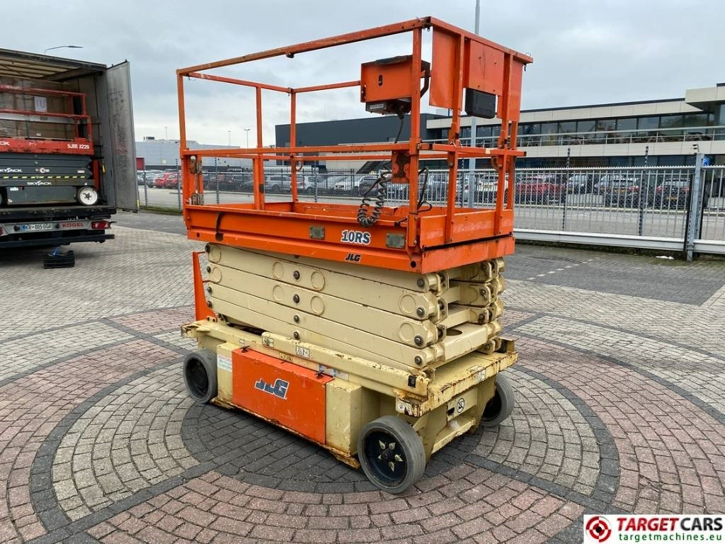JLG 10RS Electric Scissor Work Lift 1175cm - Nacelle ciseaux: photos 2 JLG 10RS Electric Scissor Work Lift 1175cm - Nacelle ciseaux: photos 2