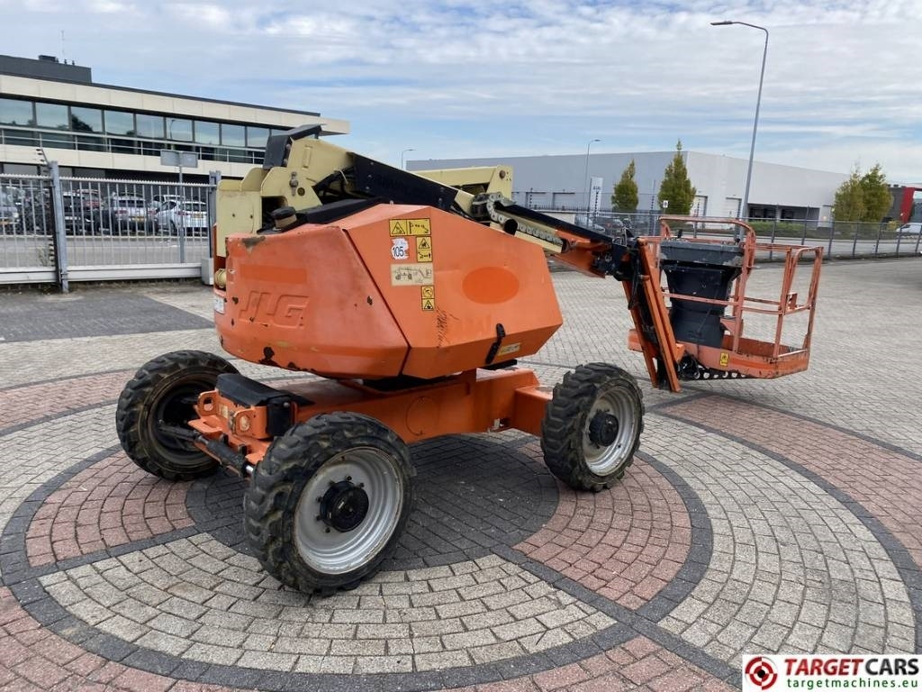 JLG 340AJ Articulated 4x4 Diesel Boom Work Lift 1233cm - Nacelle articulée: photos 3 JLG 340AJ Articulated 4x4 Diesel Boom Work Lift 1233cm - Nacelle articulée: photos 3