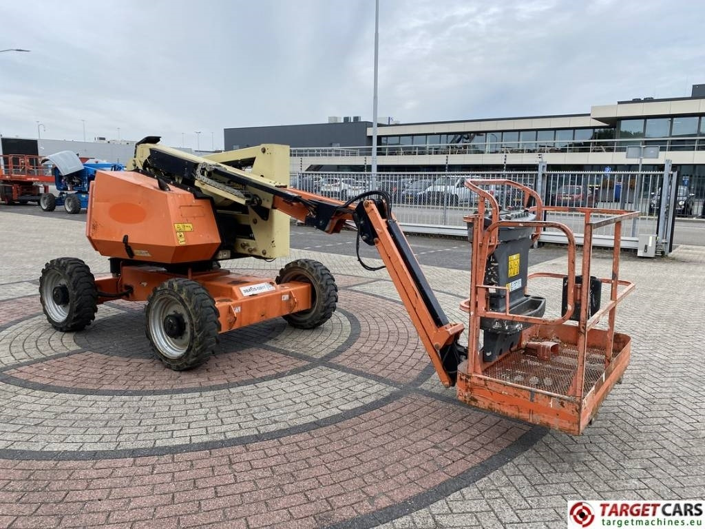 JLG 340AJ Articulated 4x4 Diesel Boom Work Lift 1233cm - Nacelle articulée: photos 2 JLG 340AJ Articulated 4x4 Diesel Boom Work Lift 1233cm - Nacelle articulée: photos 2
