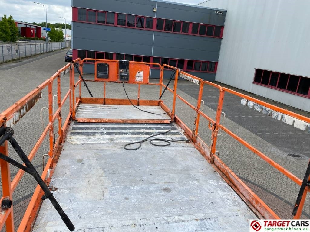 JLG 4394RT Diesel 4x4 Scissor Work Lift 1511cm - Nacelle ciseaux: photos 5 JLG 4394RT Diesel 4x4 Scissor Work Lift 1511cm - Nacelle ciseaux: photos 5