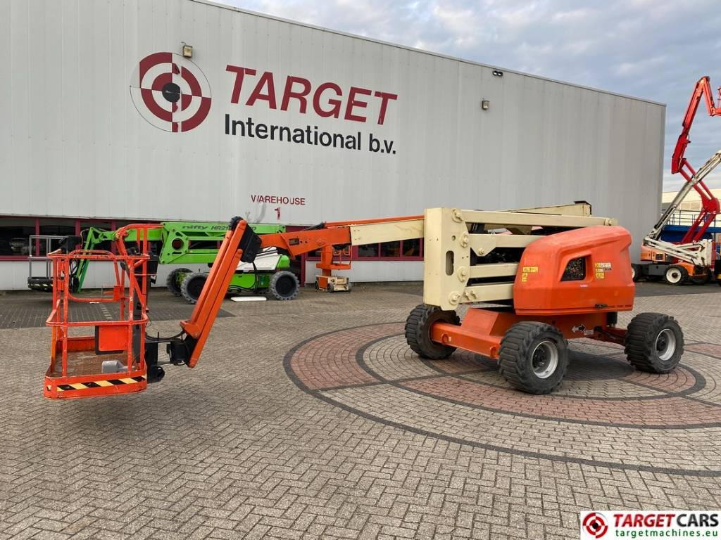 JLG 520AJ Articulated 4x4 Diesel Boom Work Lift 1800cm - Nacelle articulée: photos 1 JLG 520AJ Articulated 4x4 Diesel Boom Work Lift 1800cm - Nacelle articulée: photos 1