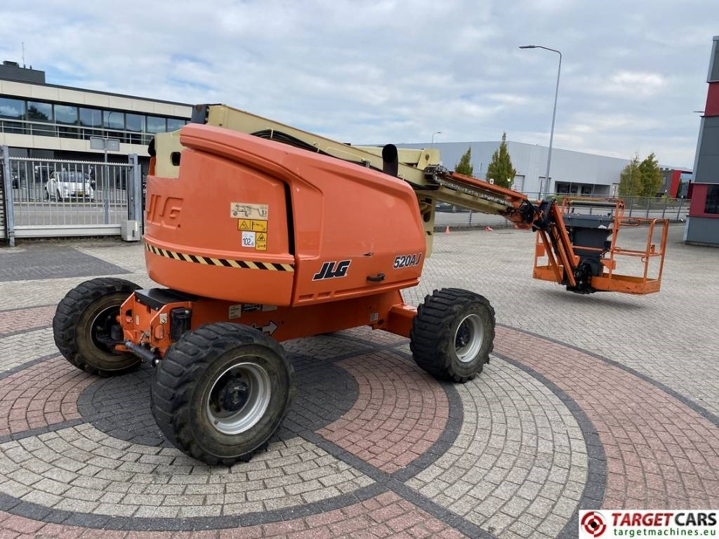 JLG 520AJ Articulated 4x4 Diesel Boom Work Lift 1800cm - Nacelle articulée: photos 3 JLG 520AJ Articulated 4x4 Diesel Boom Work Lift 1800cm - Nacelle articulée: photos 3