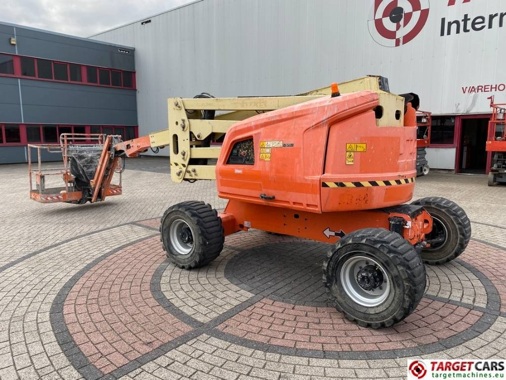 JLG 520AJ Articulated 4x4 Diesel Boom Work Lift 1800cm - Nacelle articulée: photos 4 JLG 520AJ Articulated 4x4 Diesel Boom Work Lift 1800cm - Nacelle articulée: photos 4